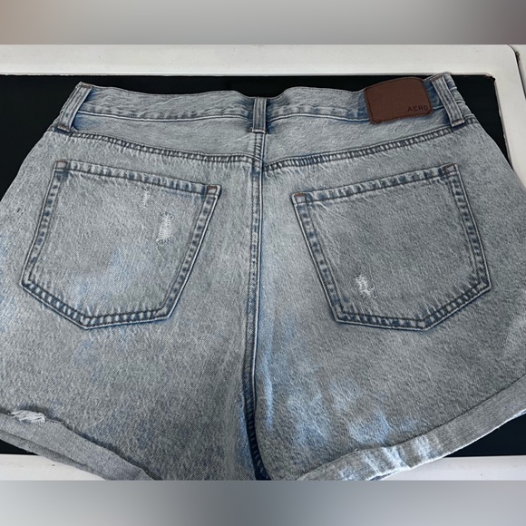 aeropostale “mom short” shorts - Picture 2 of 4